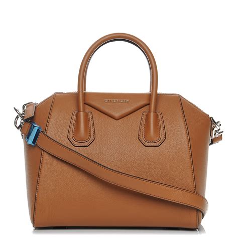 givenchy antigona small caramel